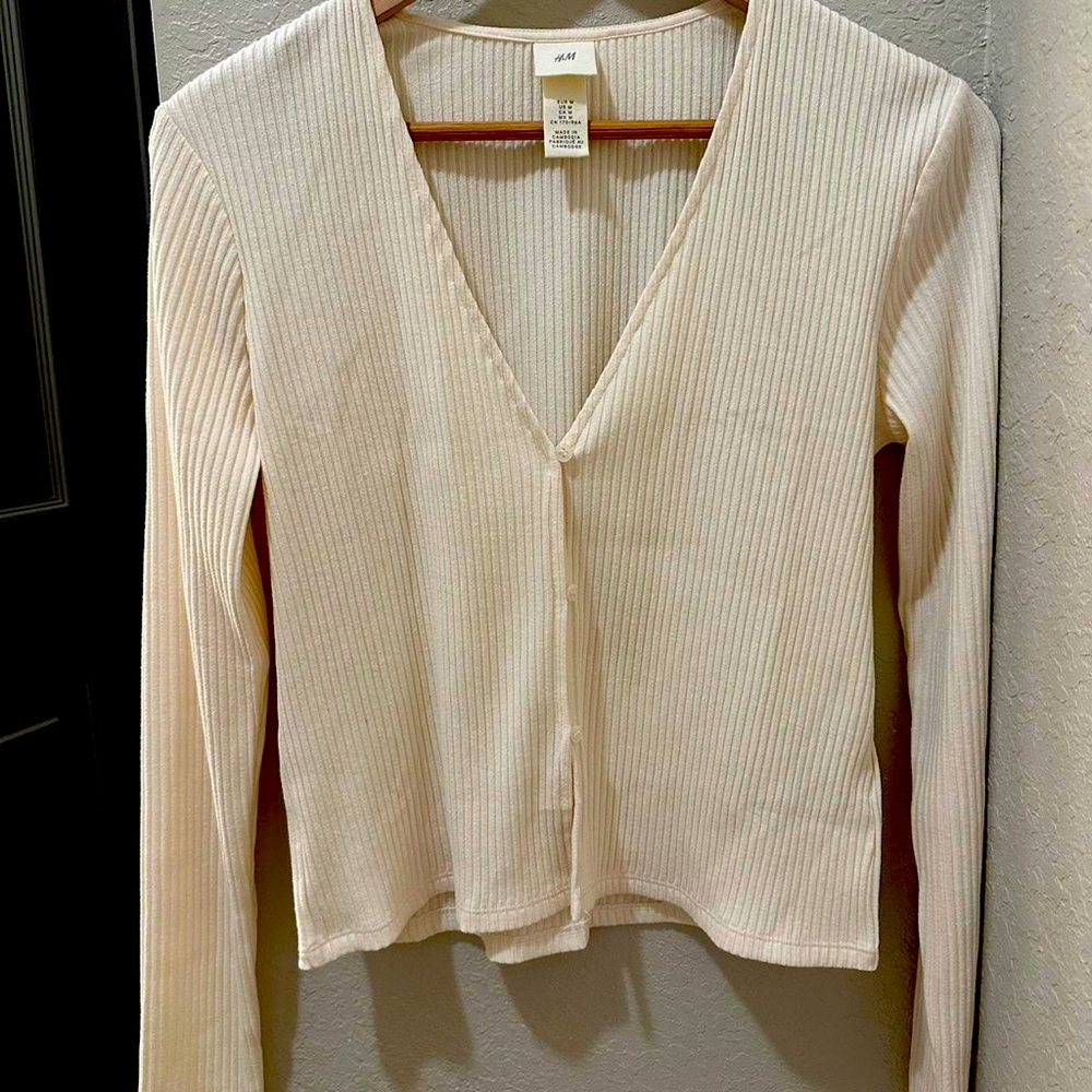 Precious H&M White Chiffon Button Cardigan 🐇🤍 NWOT